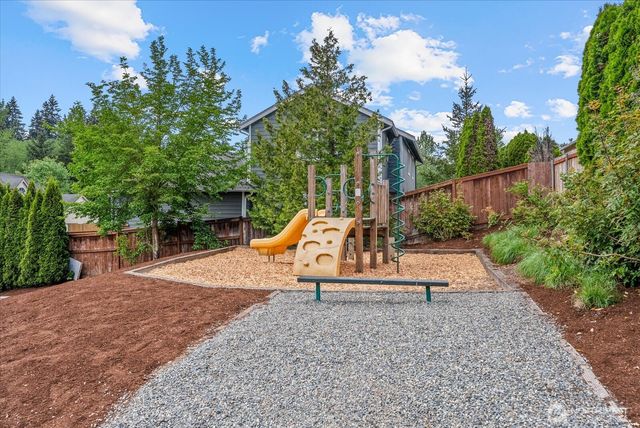 38208 34th Place S, Auburn, WA 98001