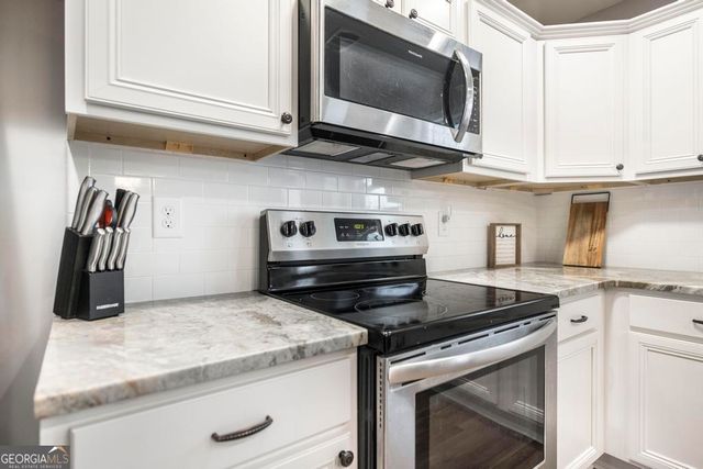 137 Sadie Heights Boulevard, Perry, GA 31069