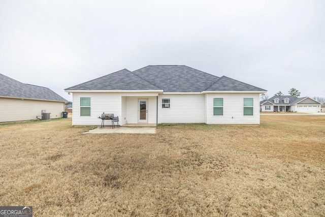 137 Sadie Heights Boulevard, Perry, GA 31069