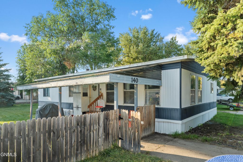 140 New Jersey Street, Bismarck, ND 58504
