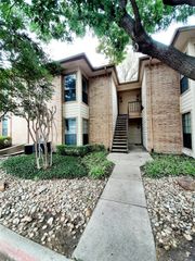 16301 Ledgemont Lane 207, Addison, TX 75001