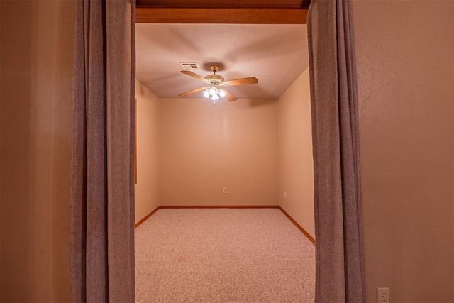 7396 Pine Cove, Blanchard, OK 73010