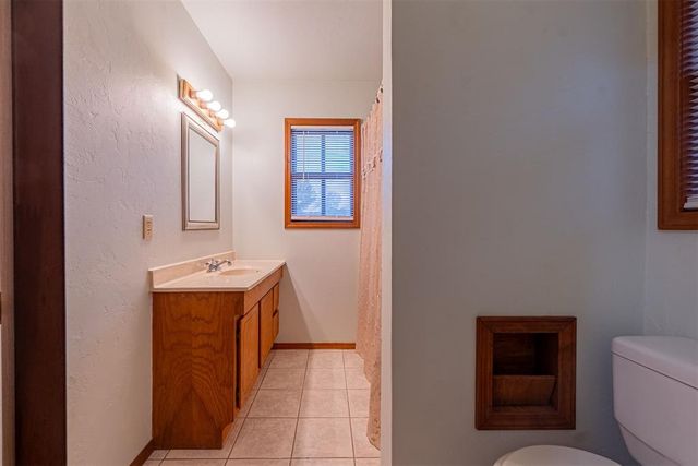 7396 Pine Cove, Blanchard, OK 73010
