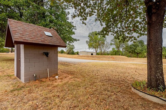 7396 Pine Cove, Blanchard, OK 73010