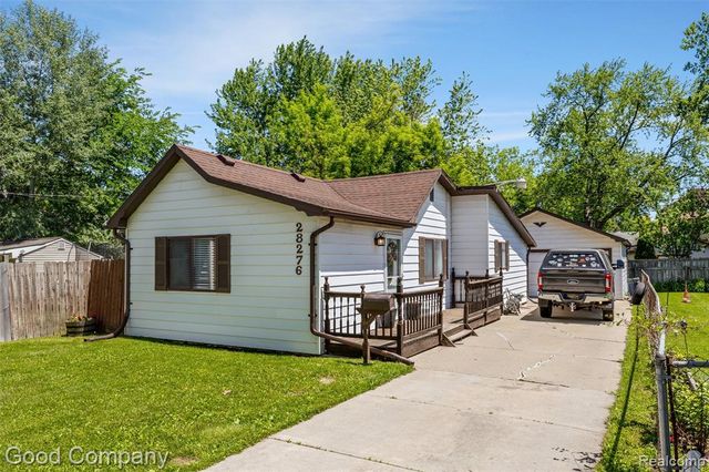 28276 Ginley Street, Roseville, MI 48066