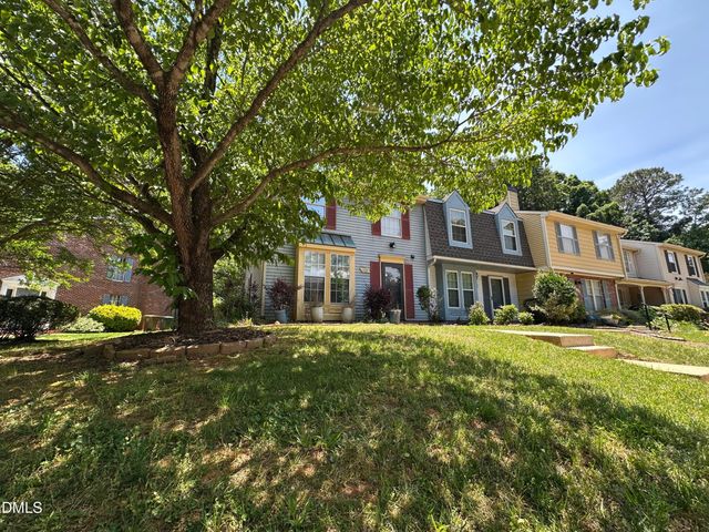 108 E Chalfont Way, Cary, NC 27513
