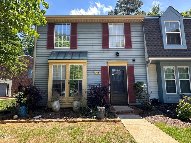 108 E Chalfont Way, Cary, NC 27513