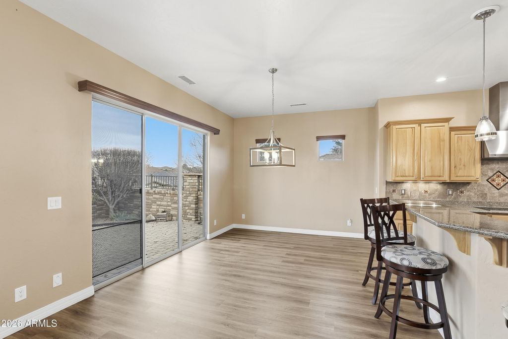 Image 17 of property listing at 422 BLOOMINGDALE Drive, Prescott, AZ 86301