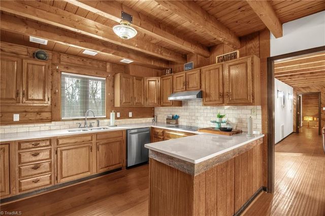 146 Brookdale Drive, Advance, NC 27006