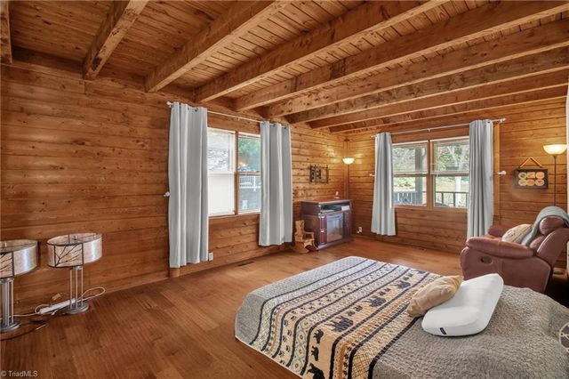 146 Brookdale Drive, Advance, NC 27006