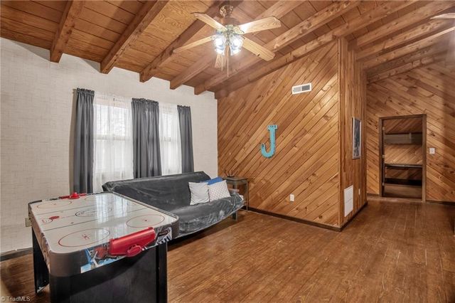 146 Brookdale Drive, Advance, NC 27006