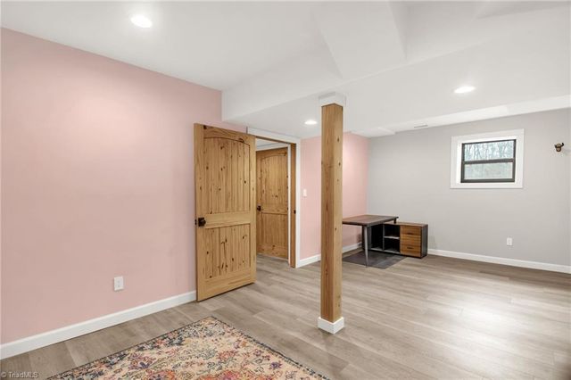 146 Brookdale Drive, Advance, NC 27006