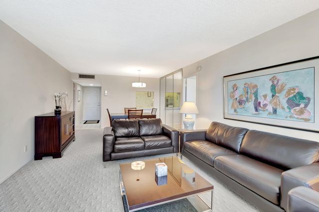 6699 NW 2nd Avenue 410, Boca Raton, FL 33487