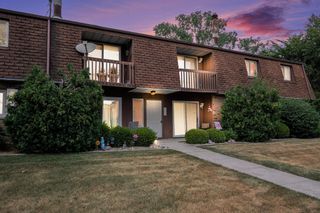 1444 Woodview Drive 10, Crown Point, IN 46307