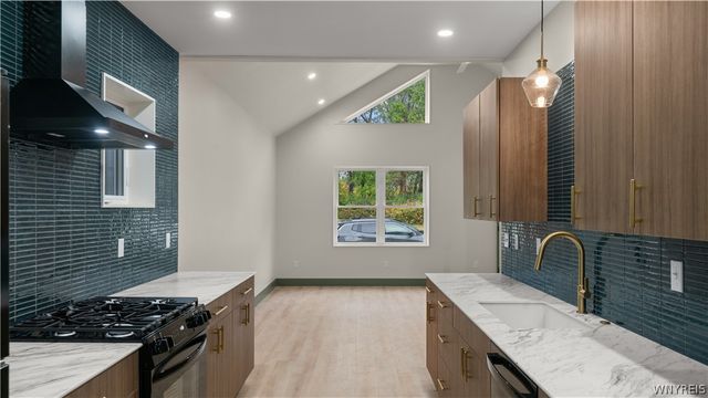 151 Louisiana Street, Buffalo, NY 14204