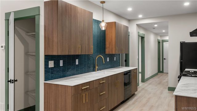 151 Louisiana Street, Buffalo, NY 14204