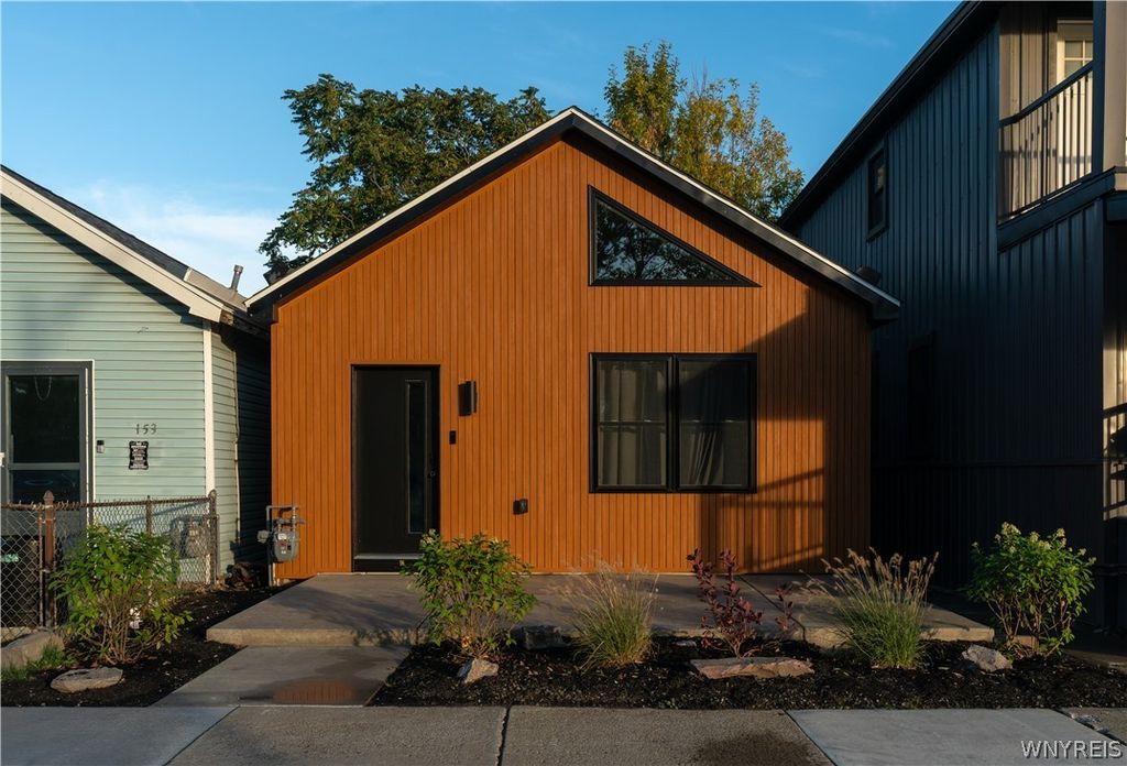 151 Louisiana Street, Buffalo, NY 14204