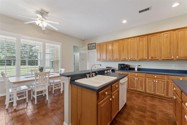 10710 OLD GROVE ROAD, Clermont, FL 34711
