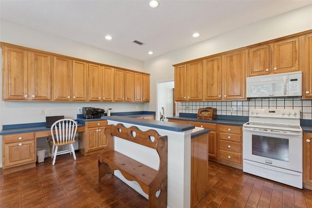 10710 OLD GROVE ROAD, Clermont, FL 34711