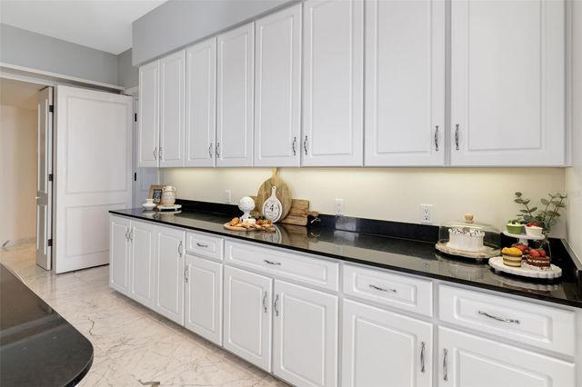 1157 WESTWAY DRIVE, Sarasota, FL 34236