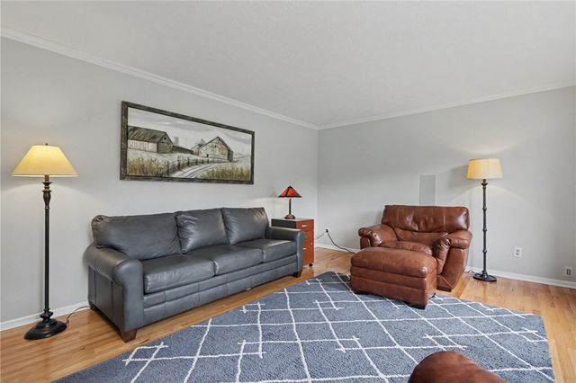 7668 Creekwood Lane, Victor, NY 14564