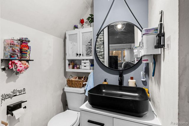 311 N Main Street, Webberville Village, MI 48892