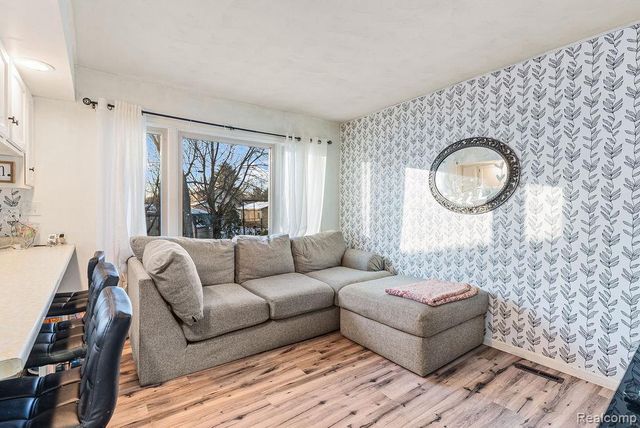 311 N Main Street, Webberville Village, MI 48892