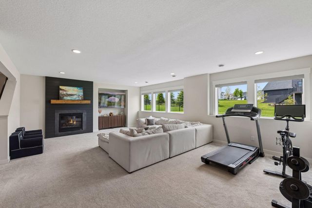 4605 Sunset Lane, Excelsior, MN 55331