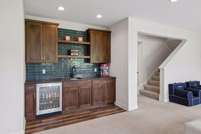 4605 Sunset Lane, Excelsior, MN 55331