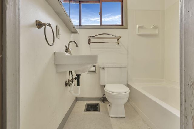 52 N 24th Street, Newark, OH 43055