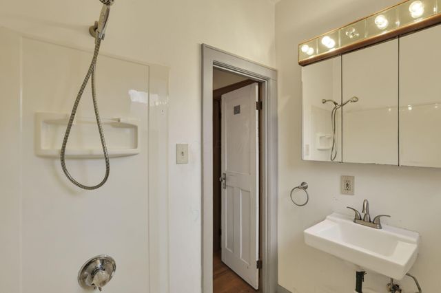 52 N 24th Street, Newark, OH 43055