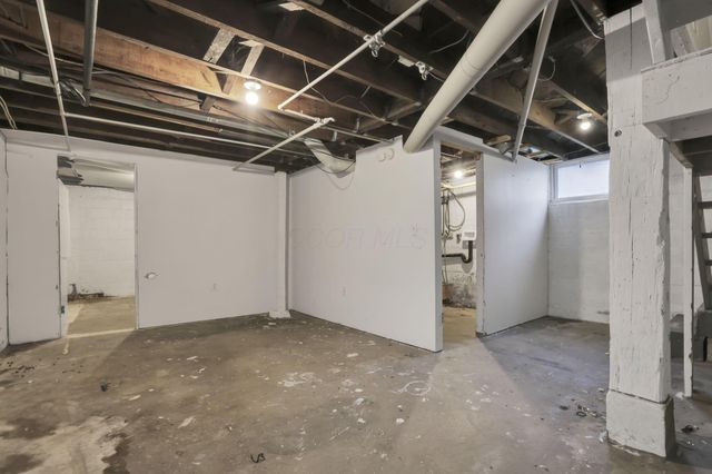 52 N 24th Street, Newark, OH 43055