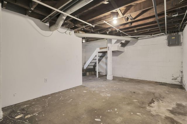 52 N 24th Street, Newark, OH 43055