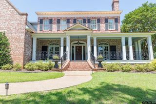 902 E South St, Lindale, TX 75771