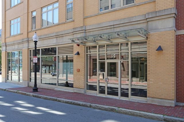 35 Fay St 202, Boston, MA 02118