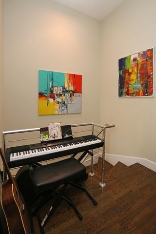 35 Fay St 202, Boston, MA 02118