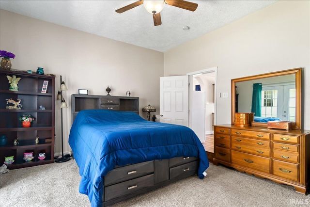 614 S 3Rd Street, Boonville, IN 47601