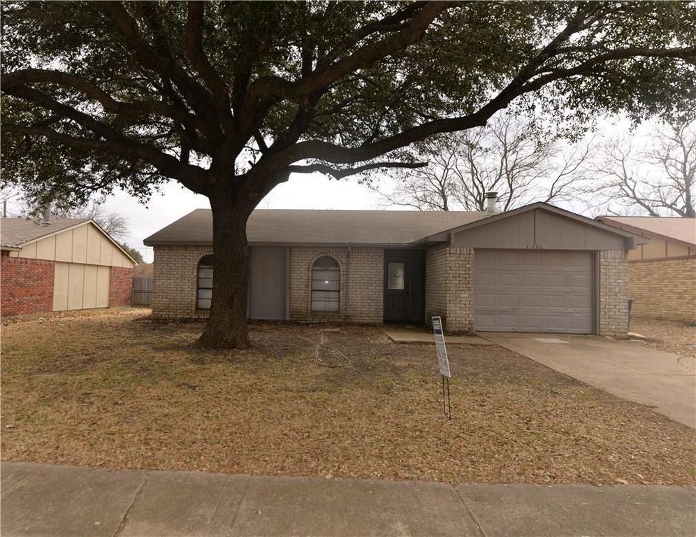 556 Hanover Drive, Allen, TX 75002