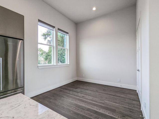 2414 Canal Street E, Houston, TX 77003