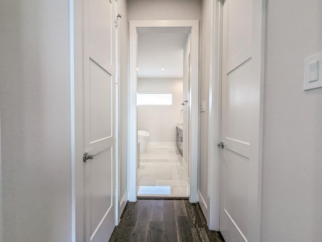 2414 Canal Street E, Houston, TX 77003