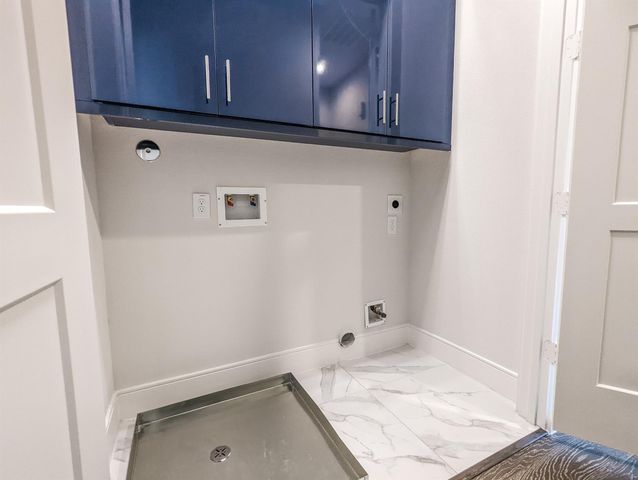 2414 Canal Street E, Houston, TX 77003