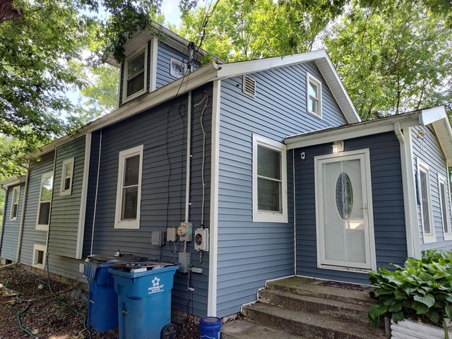 2214 Kenilworth Avenue, Kalamazoo, MI 49048