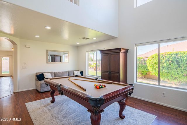 2831 E JJ RANCH Road, Phoenix, AZ 85024