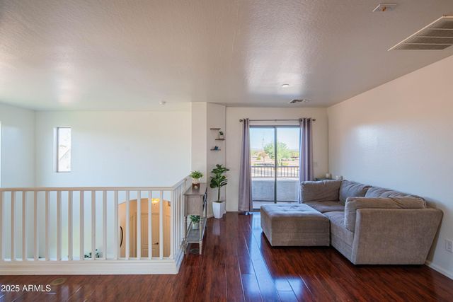 2831 E JJ RANCH Road, Phoenix, AZ 85024