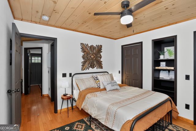 333 Bent Wood Lane, Blue Ridge, GA 30513