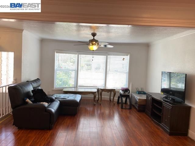 690 Dowling Blvd, San Leandro, CA 94577