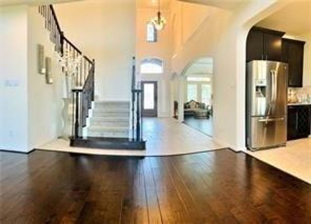 5322 Blue Mountain Lane, Sugar Land, TX 77479