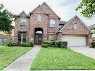 5322 Blue Mountain Lane, Sugar Land, TX 77479