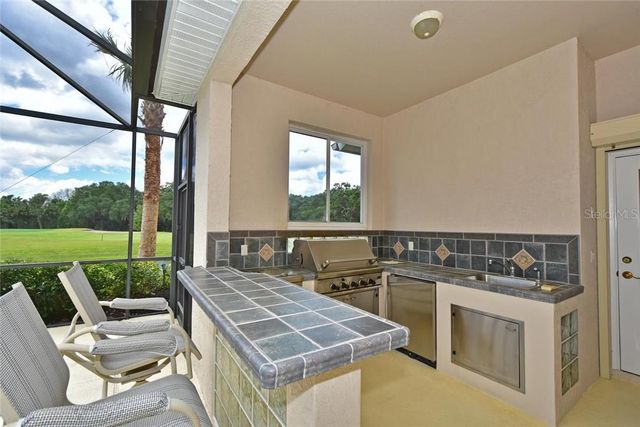 808 WHOOPING CRANE COURT, Bradenton, FL 34212