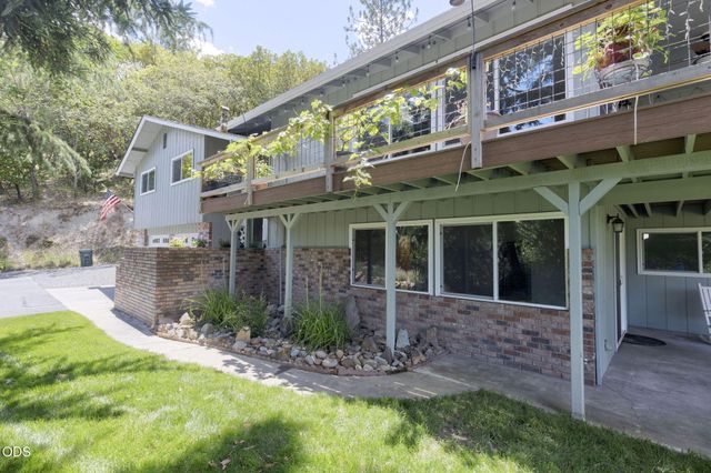 178 Bluebell Lane, Grants Pass, OR 97527